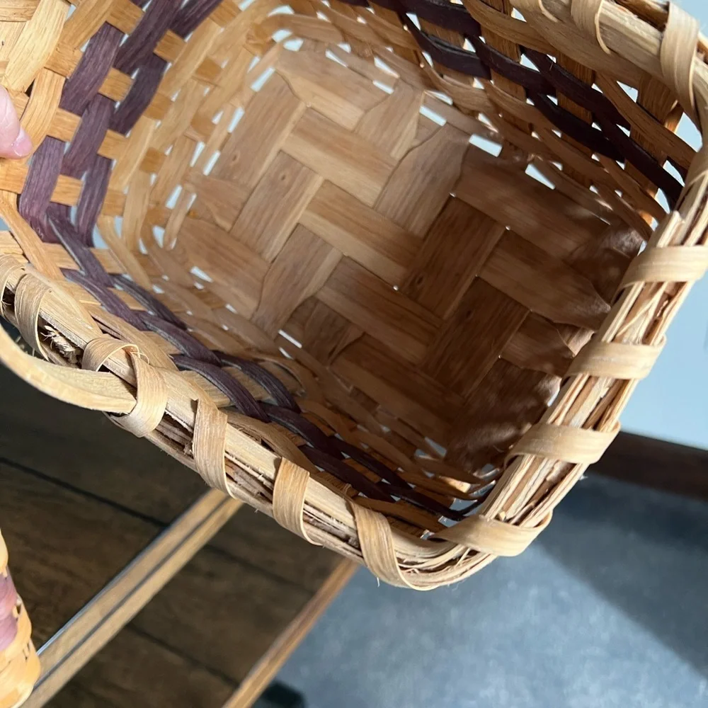 Vintage Hand Woven White Oak Cherokee Gathering Davis Basket Walnut/Bloodroot